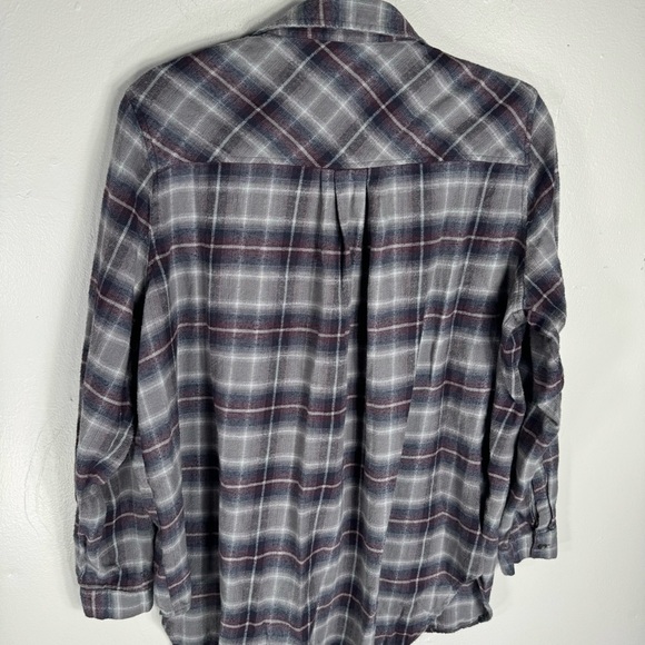 urban outfitters plaid flannel button-down long sleeve shirt boyfriend fit small - Picture 10 of 15